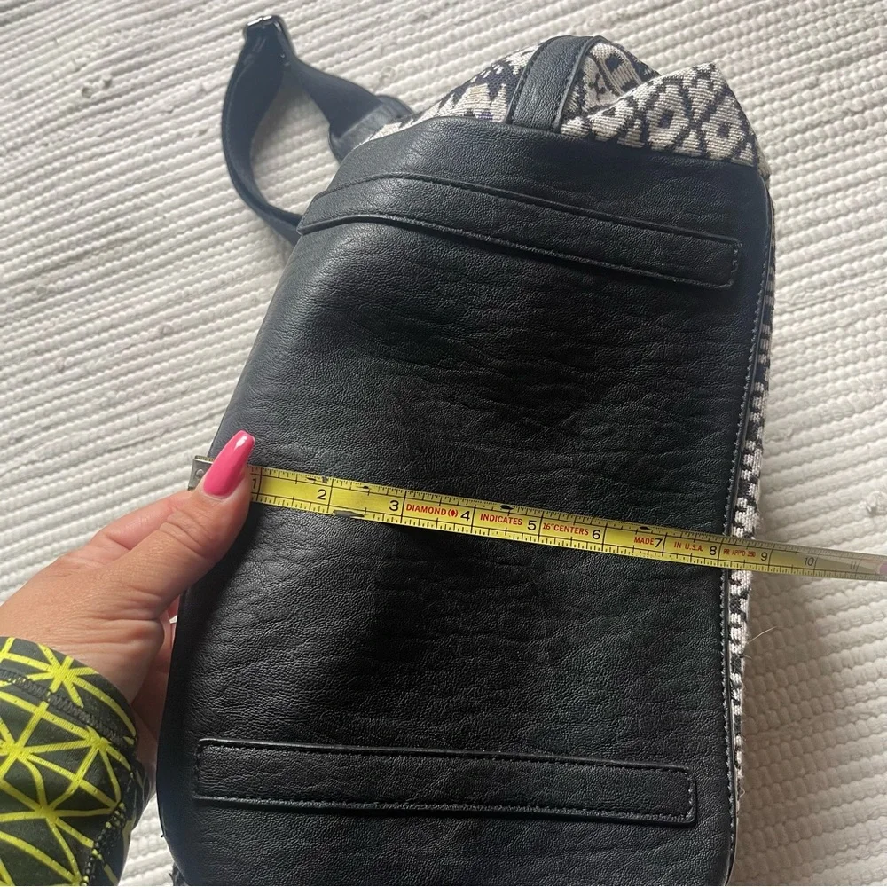 Jessica Simpson Travel/Tote Bag Boho Pattern